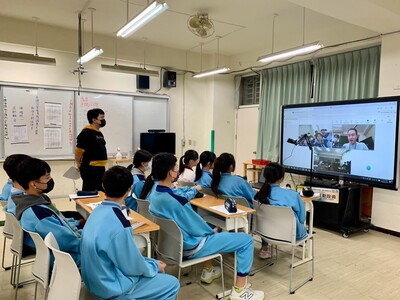LINE_ALBUM_114學年度國際教育線上交流_260731_12圖片